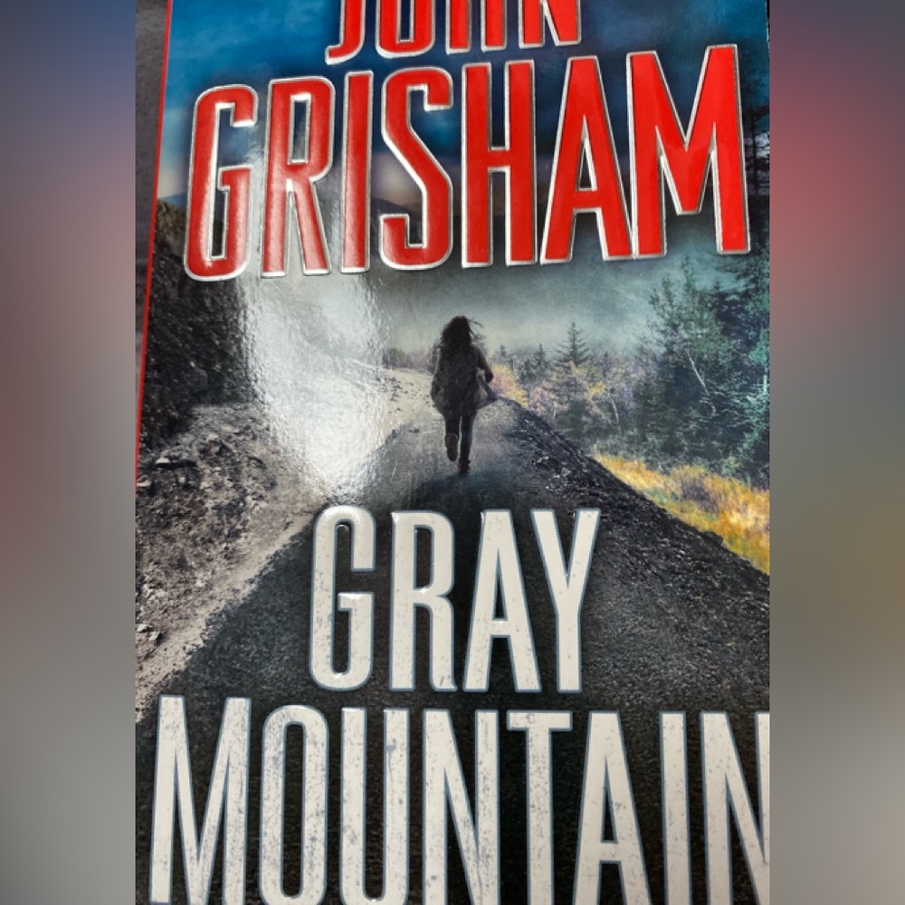 Gray mountain by John Grisham